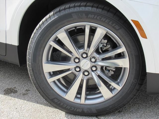 2025 Cadillac XT5 Premium Luxury photo 4