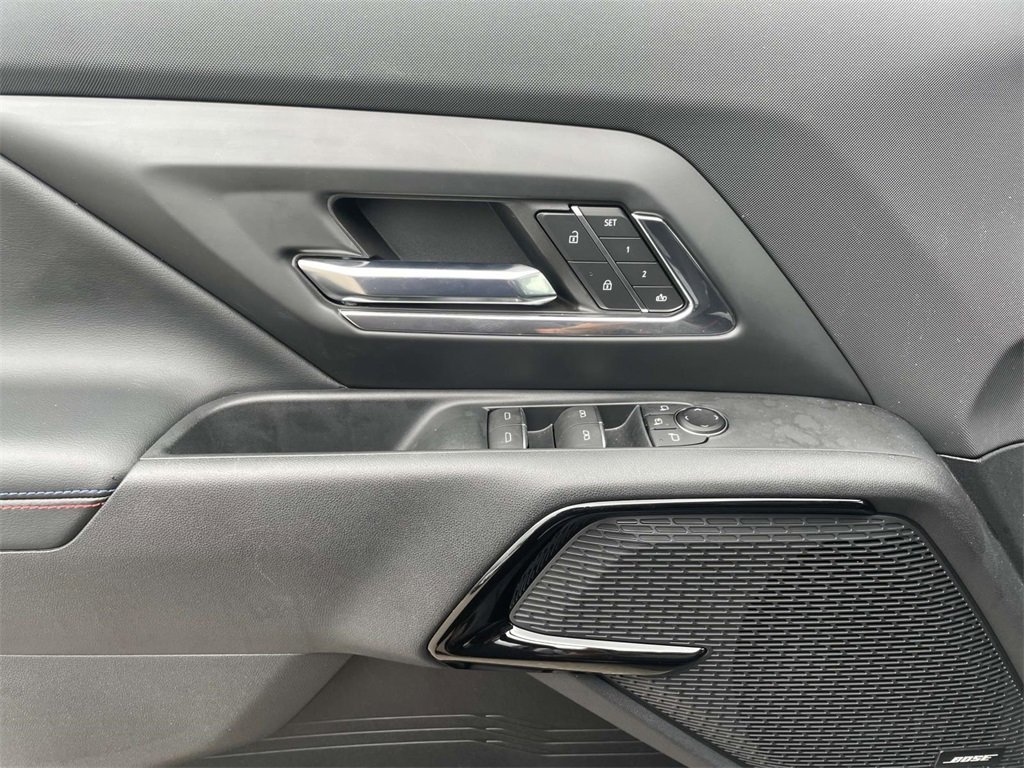 2024 Chevrolet Silverado EV RST photo 16