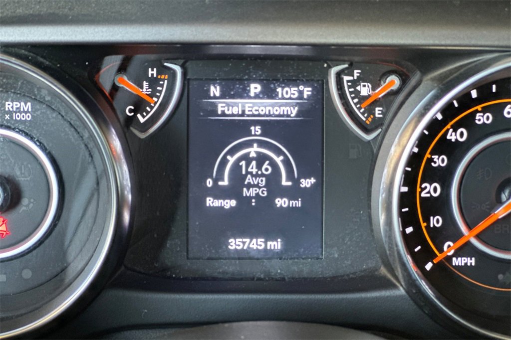 2022 Jeep Gladiator Willys Sport photo 25