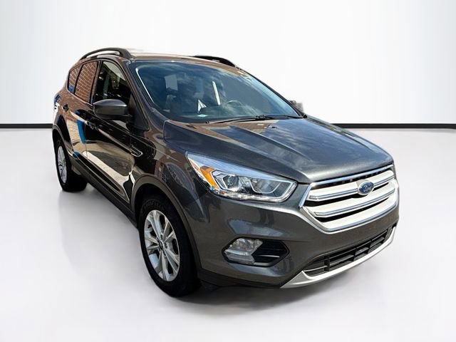 2018 Ford Escape SEL photo 2