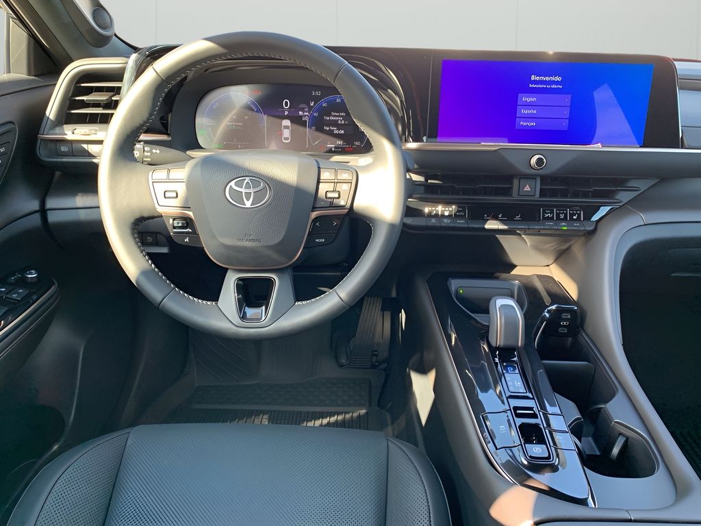 2026 Toyota Crown photo 15