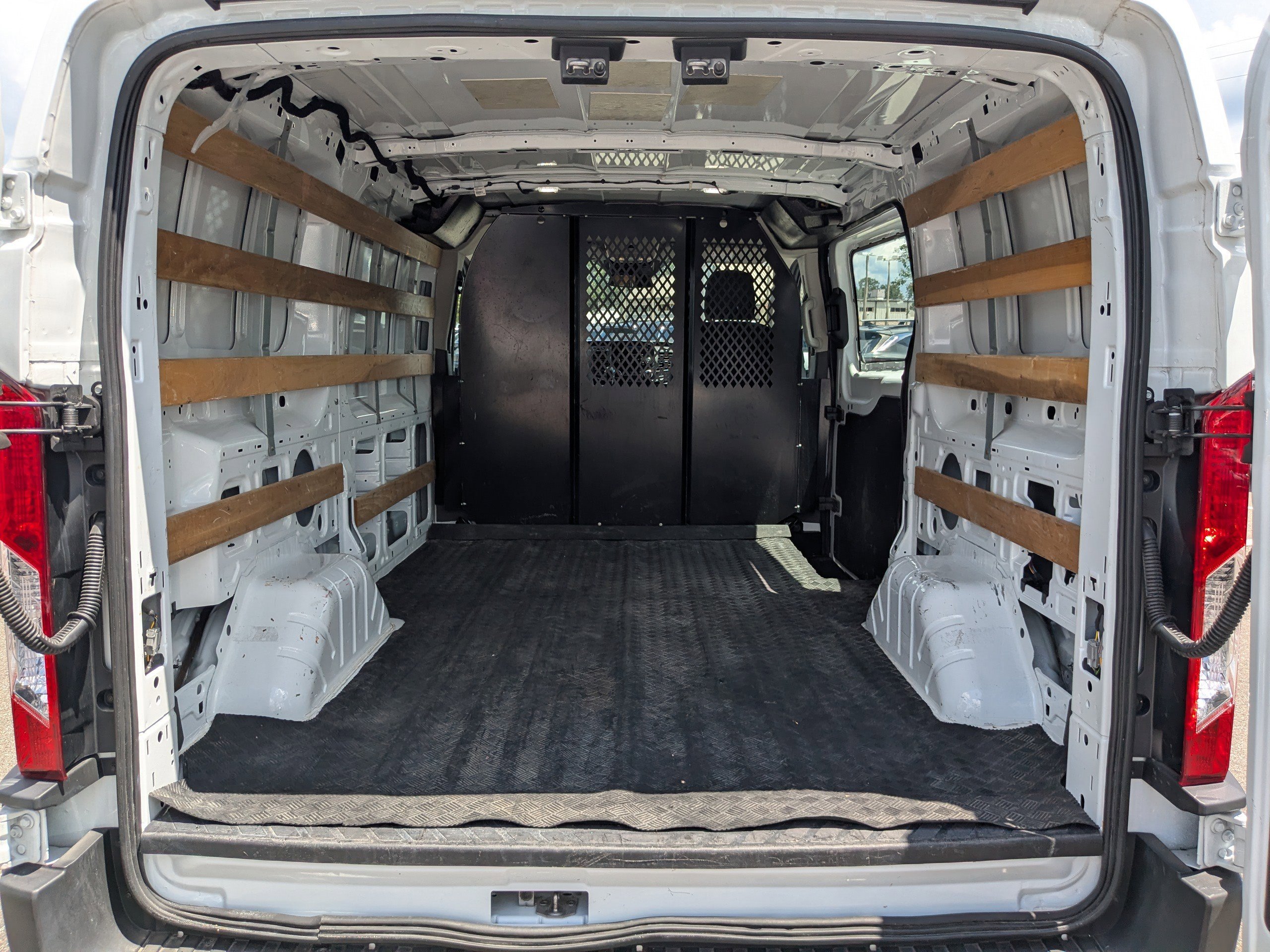 2024 Ford Transit Cargo Van photo 12