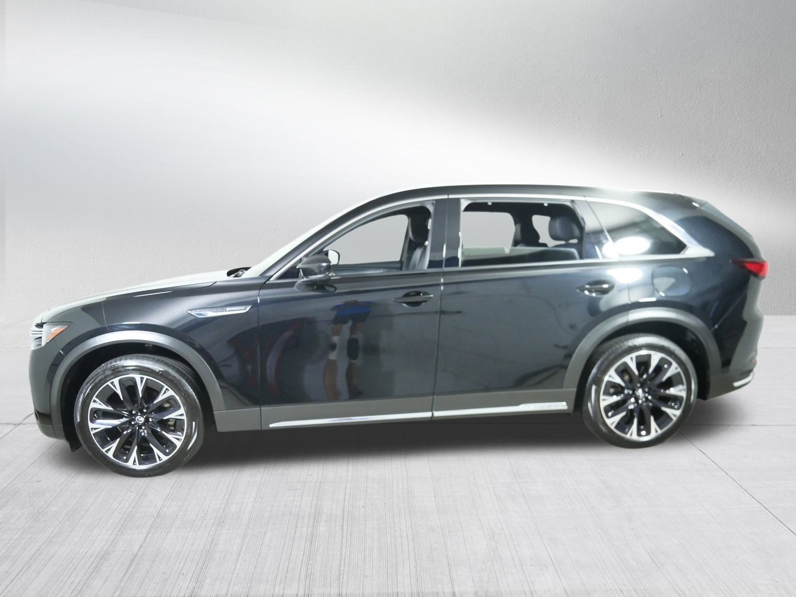 2024 Mazda CX-90 Premium Plus photo 4