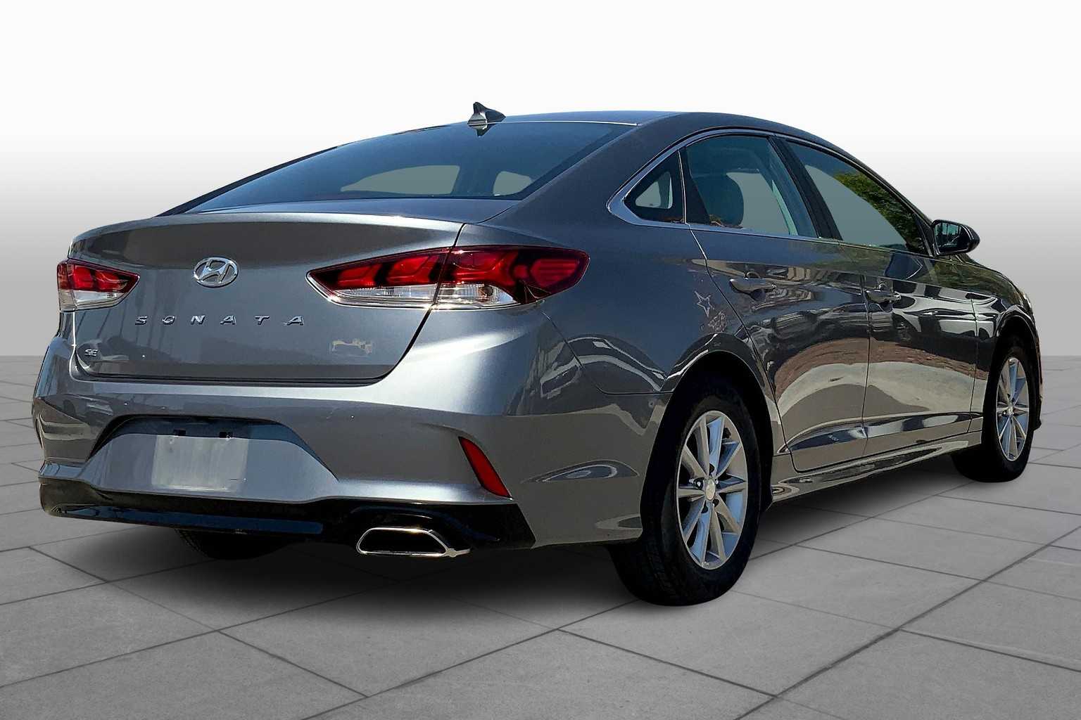 2018 Hyundai Sonata SE photo 11