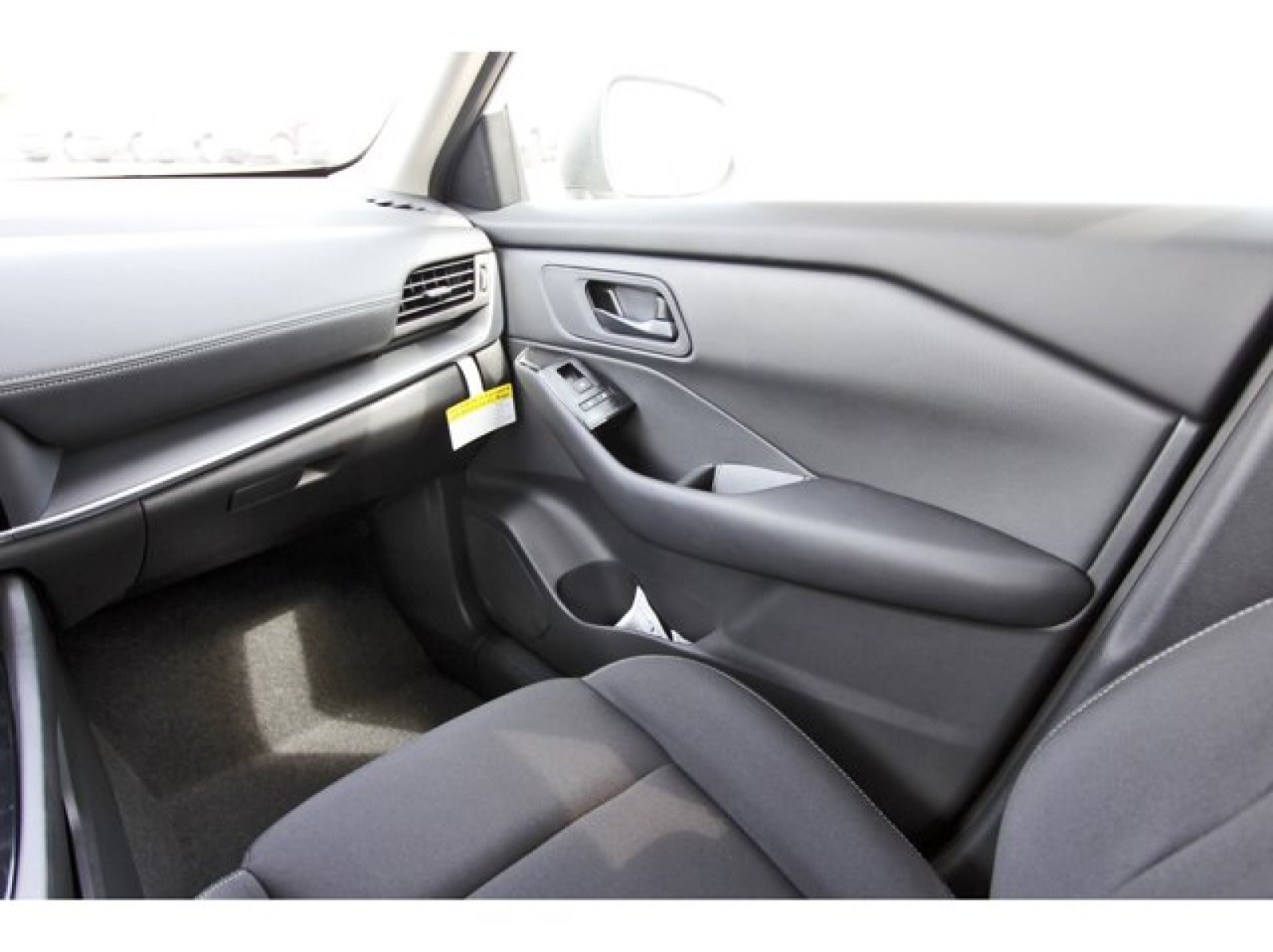 2026 Nissan Rogue S White at Robbins Nissan