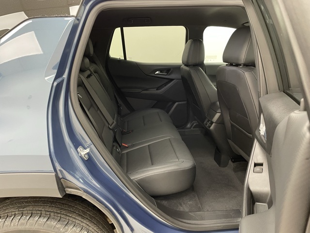 2025 Chevrolet Equinox LT photo 11