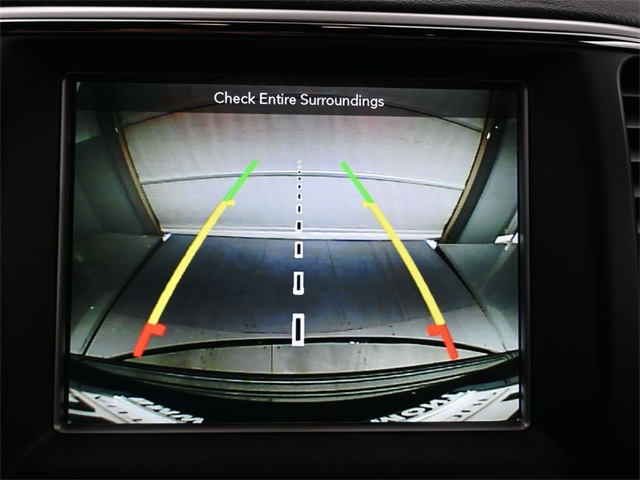 2018 Jeep Grand Cherokee Altitude photo 3