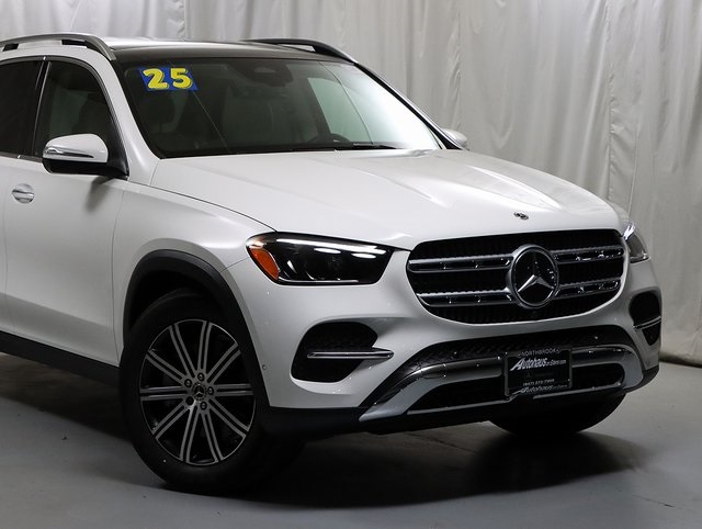 2025 Mercedes Benz GLE 450 4MATIC photo 4