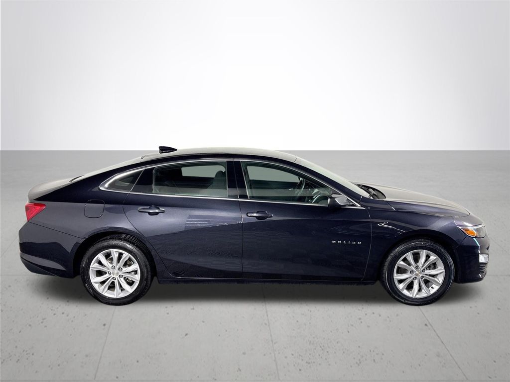 2023 Chevrolet Malibu 1LT photo 4