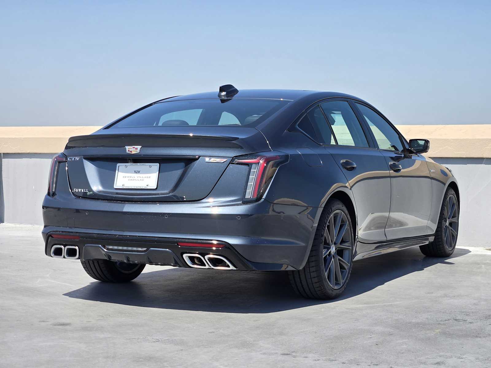 2026 Cadillac CT5 V photo 7