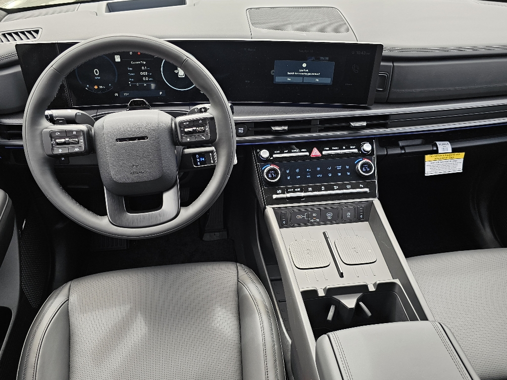 2025 Hyundai Santa Fe SEL photo 4