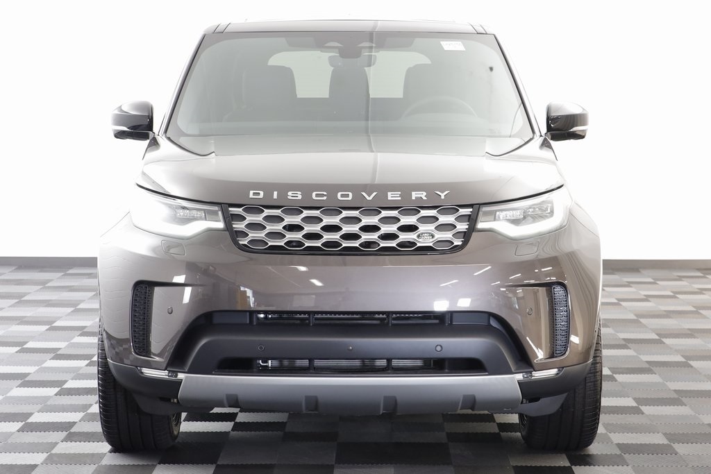 2025 Land Rover Discovery S photo 19