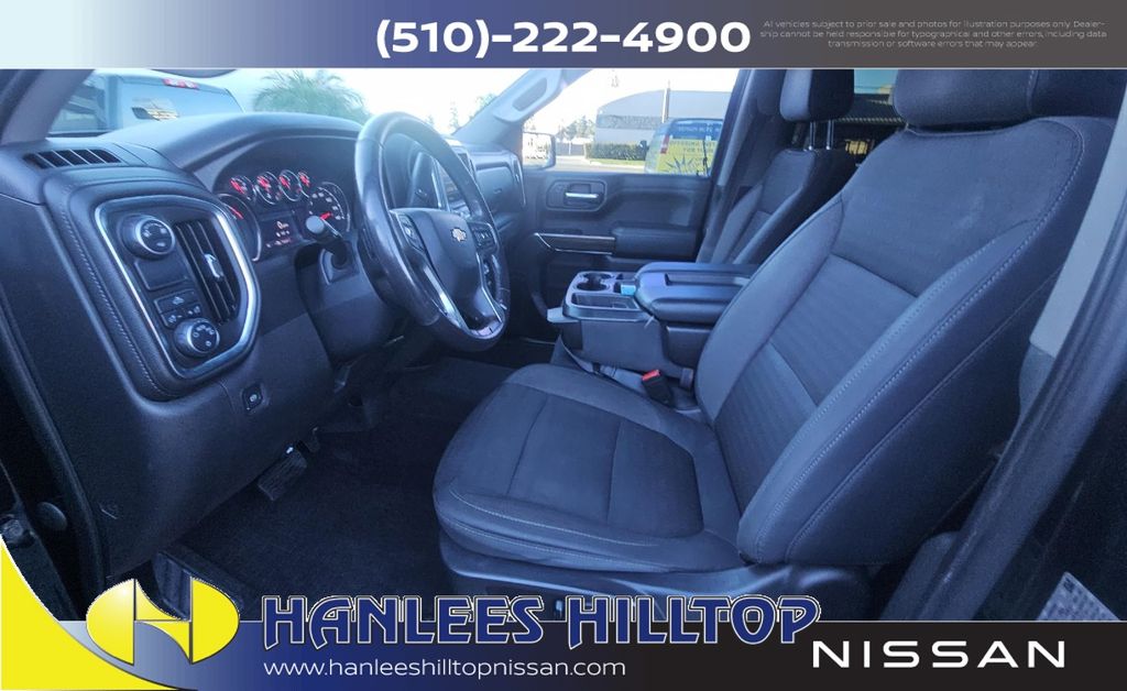 2019 Chevrolet Silverado 1500 LT photo 2