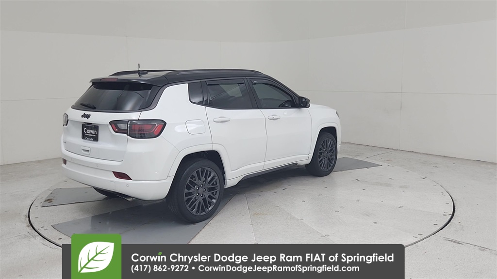 2022 Jeep Compass High Altitude photo 14