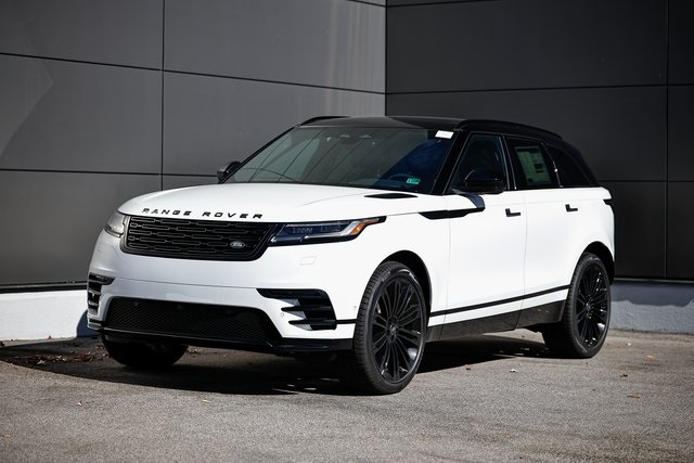 2026 Land Rover Range Rover Velar Dynamic SE