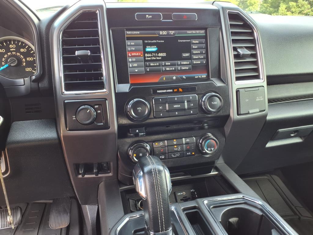 2015 Ford F-150 XLT photo 5