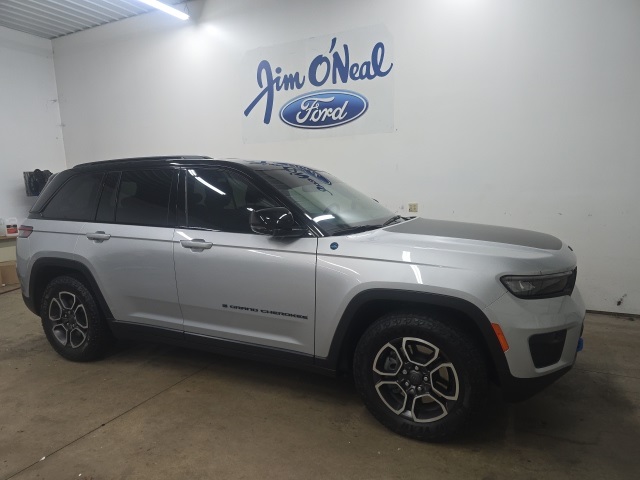 2022 Jeep Grand Cherokee Trailhawk 4xe's photo