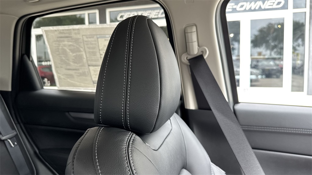 2025 Mazda CX-5 2.5 S Preferred photo 19