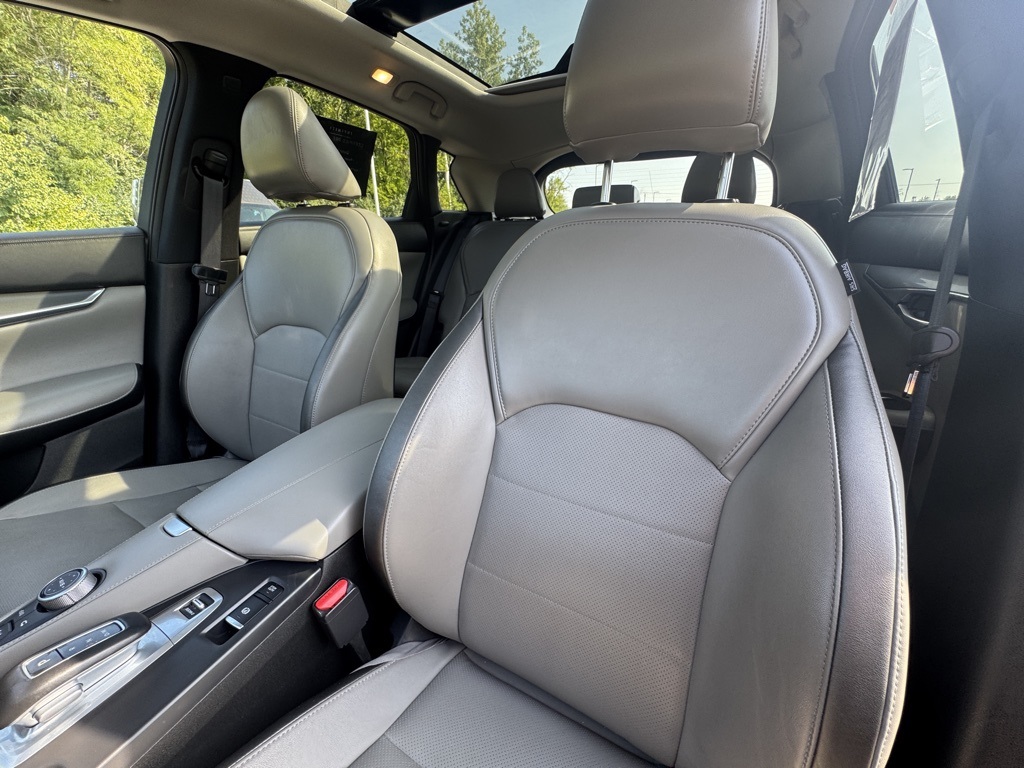 2024 Infiniti QX50 Luxe photo 14