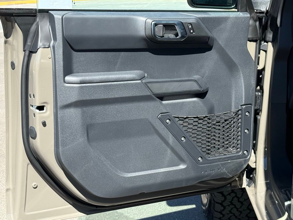 2025 Ford Bronco Big Bend photo 12