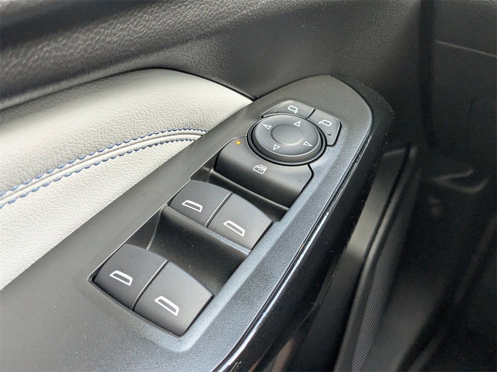 2025 Chevrolet Trax LT photo 18