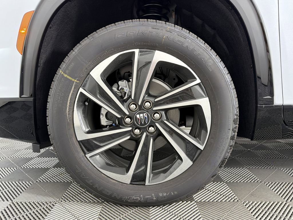 2026 Buick Enclave Sport Touring photo 9