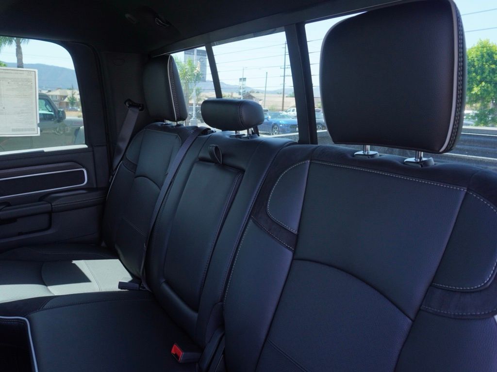 New 2026 Granite Crystal Metallic Clear-Coat Exterior Paint RAM Laramie Night Edition image 22