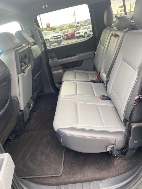 2021 Ford F-150 Lariat photo 31