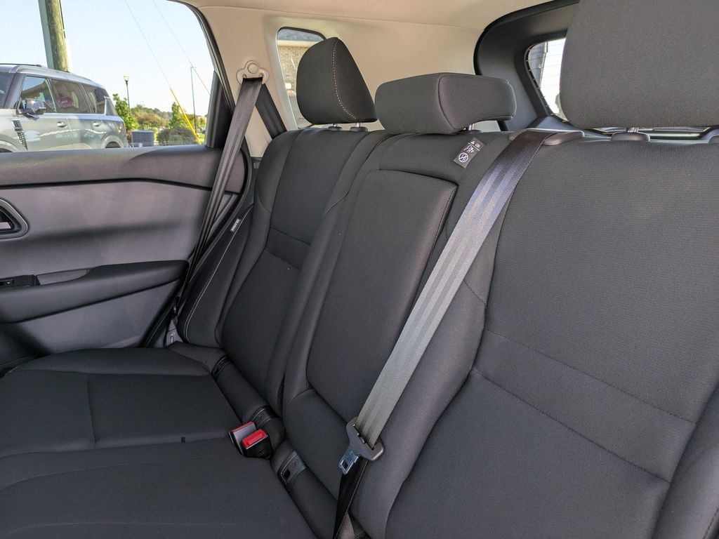 2026 Nissan Rogue S photo 11