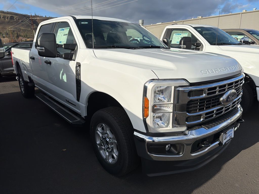 2026 Ford F-250 Super Duty XLT's photo