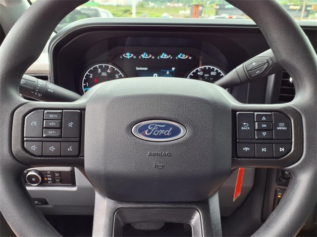 2025 Ford F-250 XLT photo 10