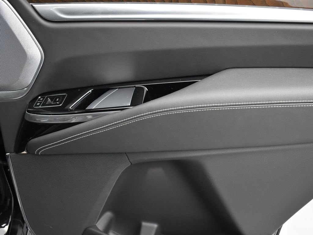 2025 Cadillac Escalade Sport Platinum photo 36