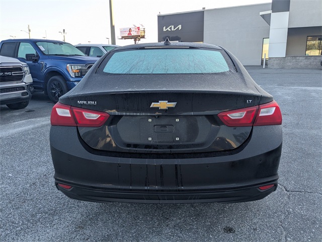 2024 Chevrolet Malibu 1LT photo 3