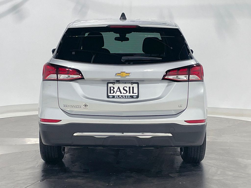 2022 Chevrolet Equinox LT photo 5