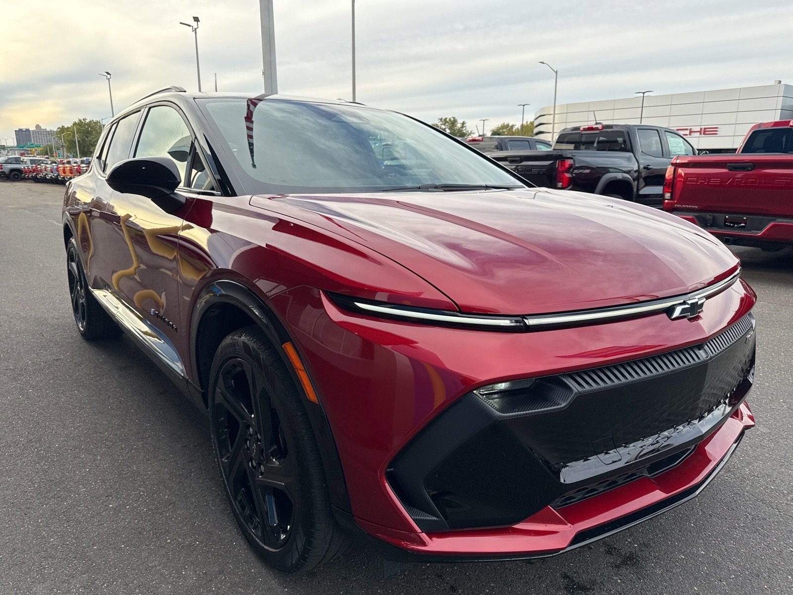 2026 Chevrolet Equinox EV 3RS photo 3