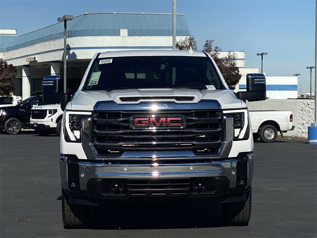 2026 Gmc Sierra 2500 HD SLT photo 2