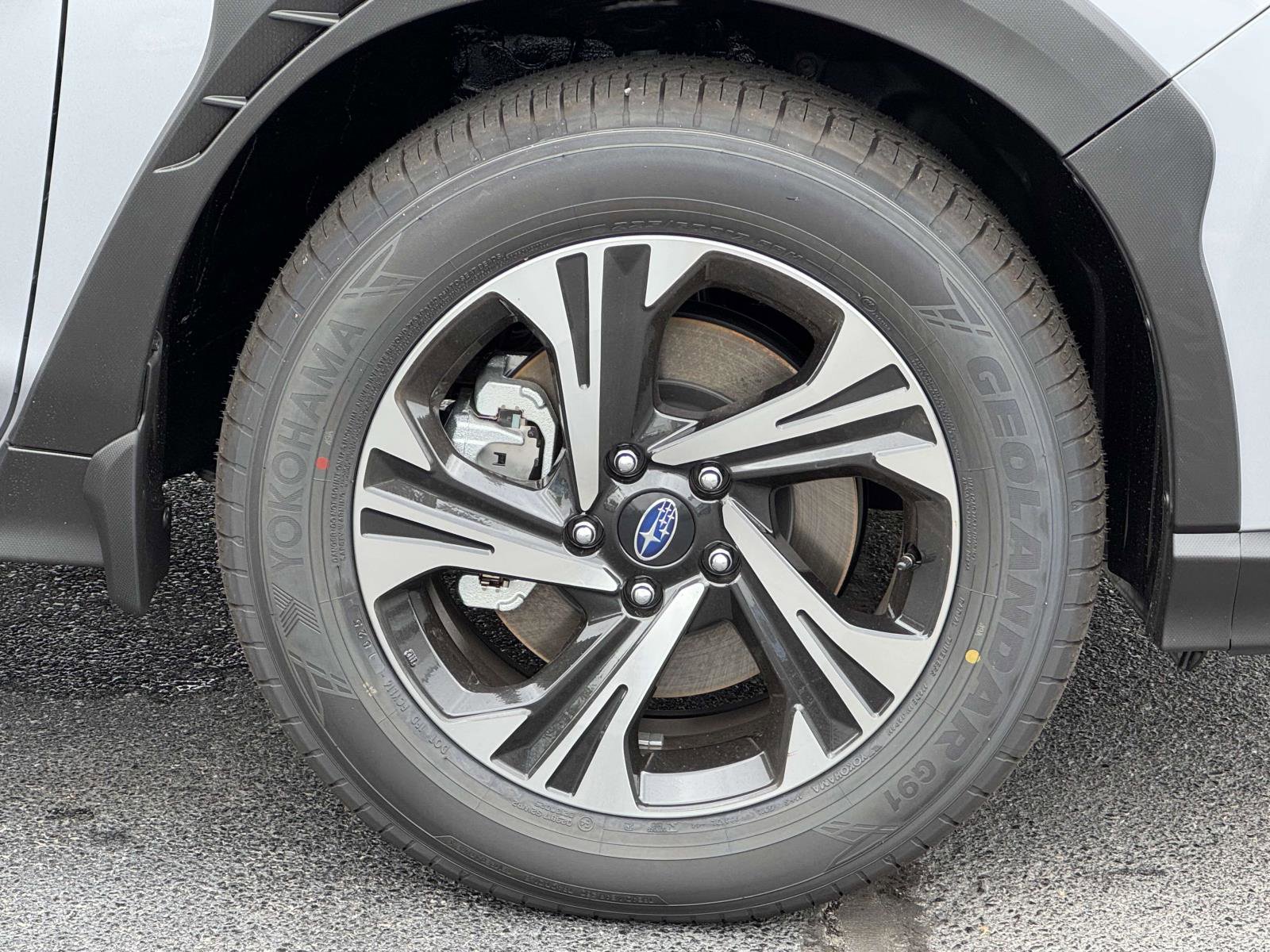 2025 Subaru Crosstrek Premium photo 7
