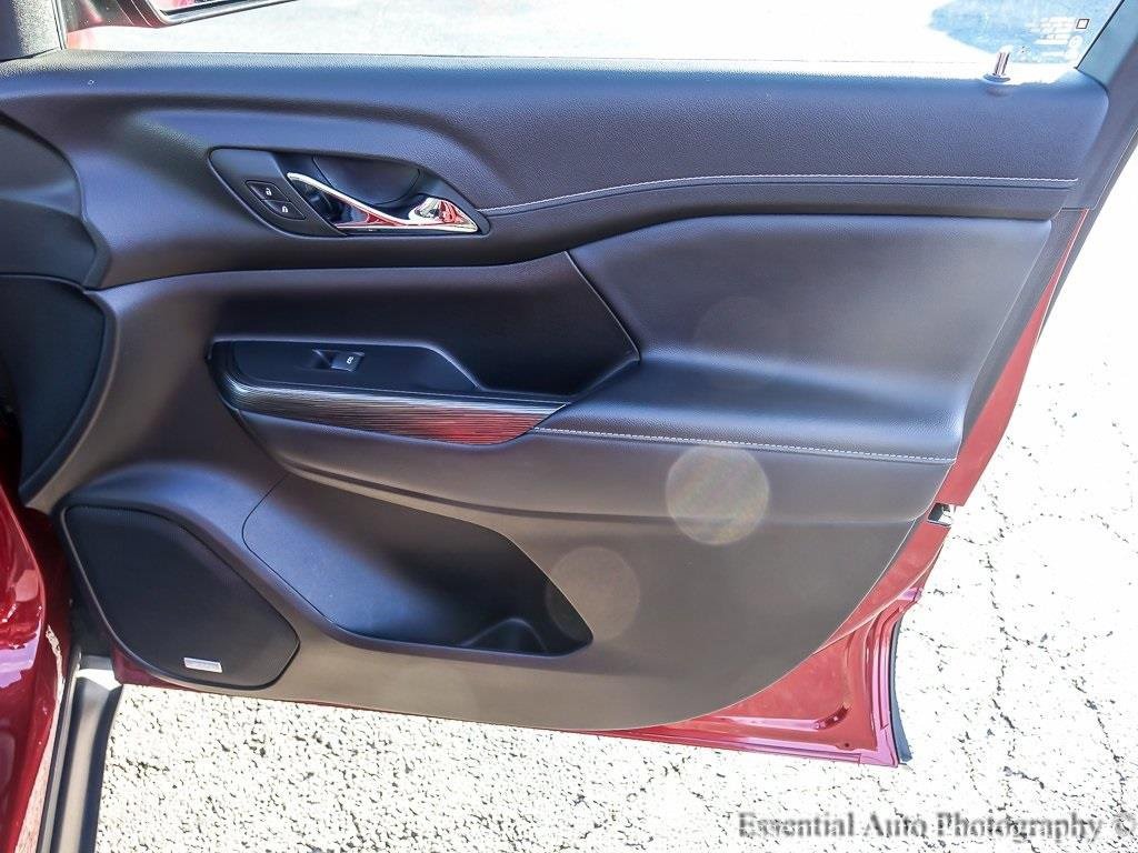 2023 GMC ACADIA - Image 31