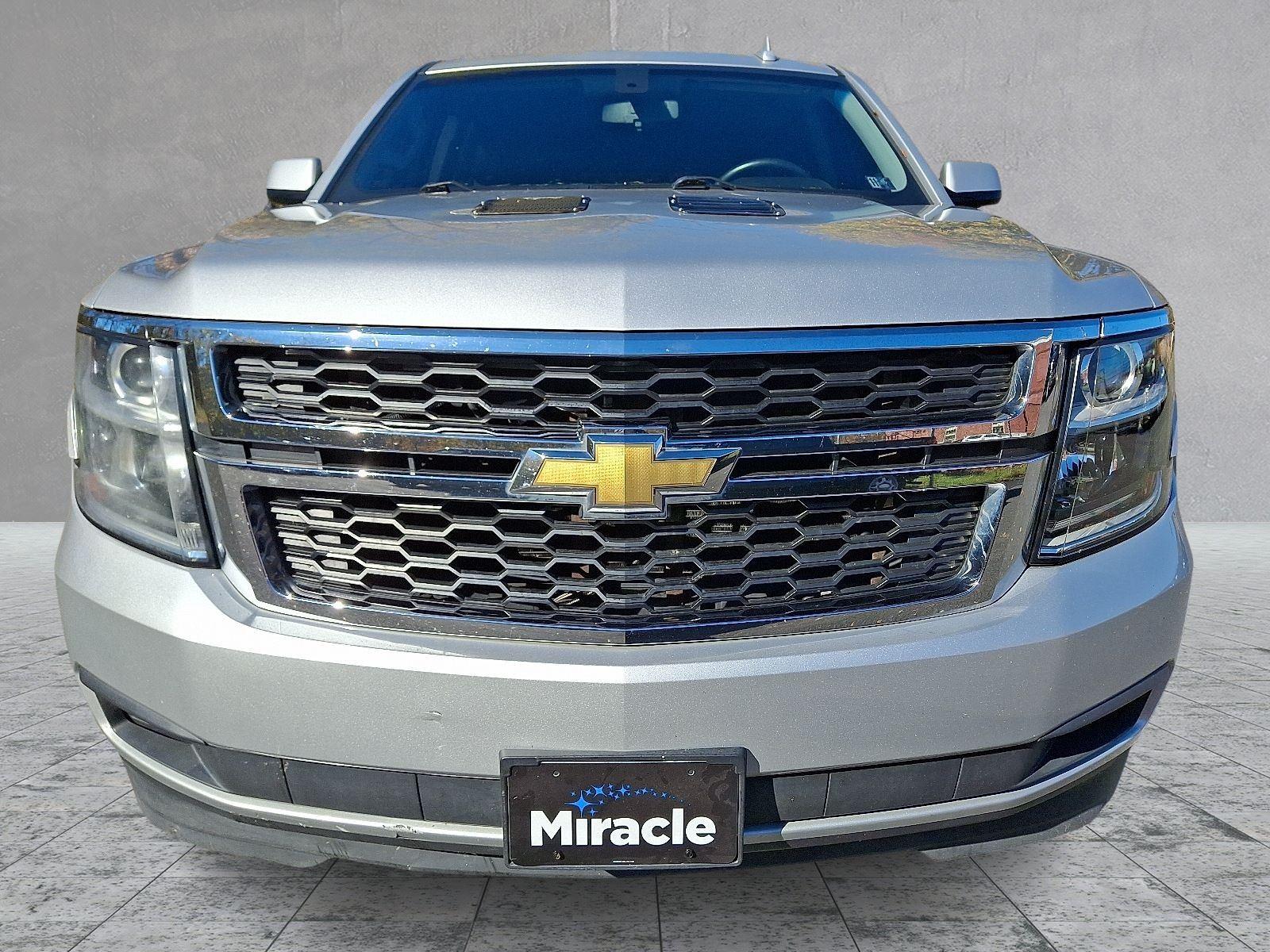 2015 Chevrolet Suburban LS photo 2