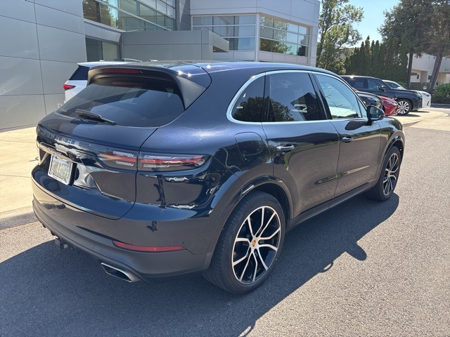 2020 Porsche Cayenne Base photo 6