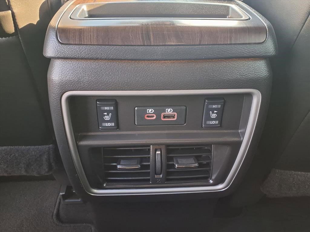 2021 Nissan Murano Platinum photo 11