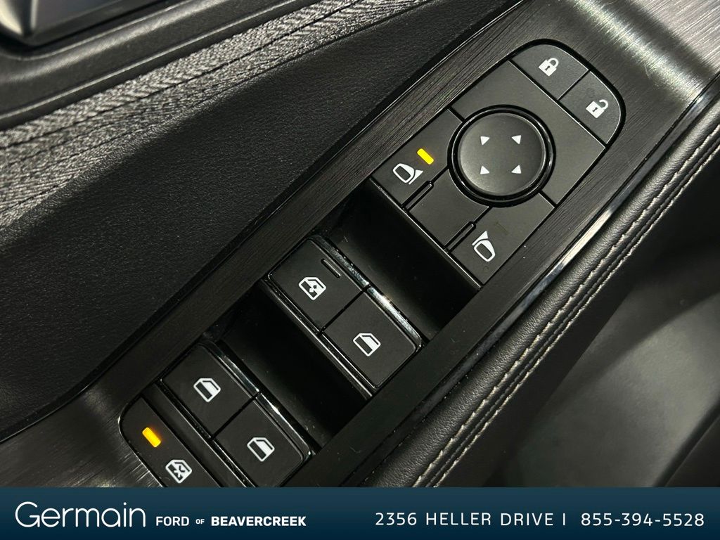 2023 Nissan Rogue SV photo 15