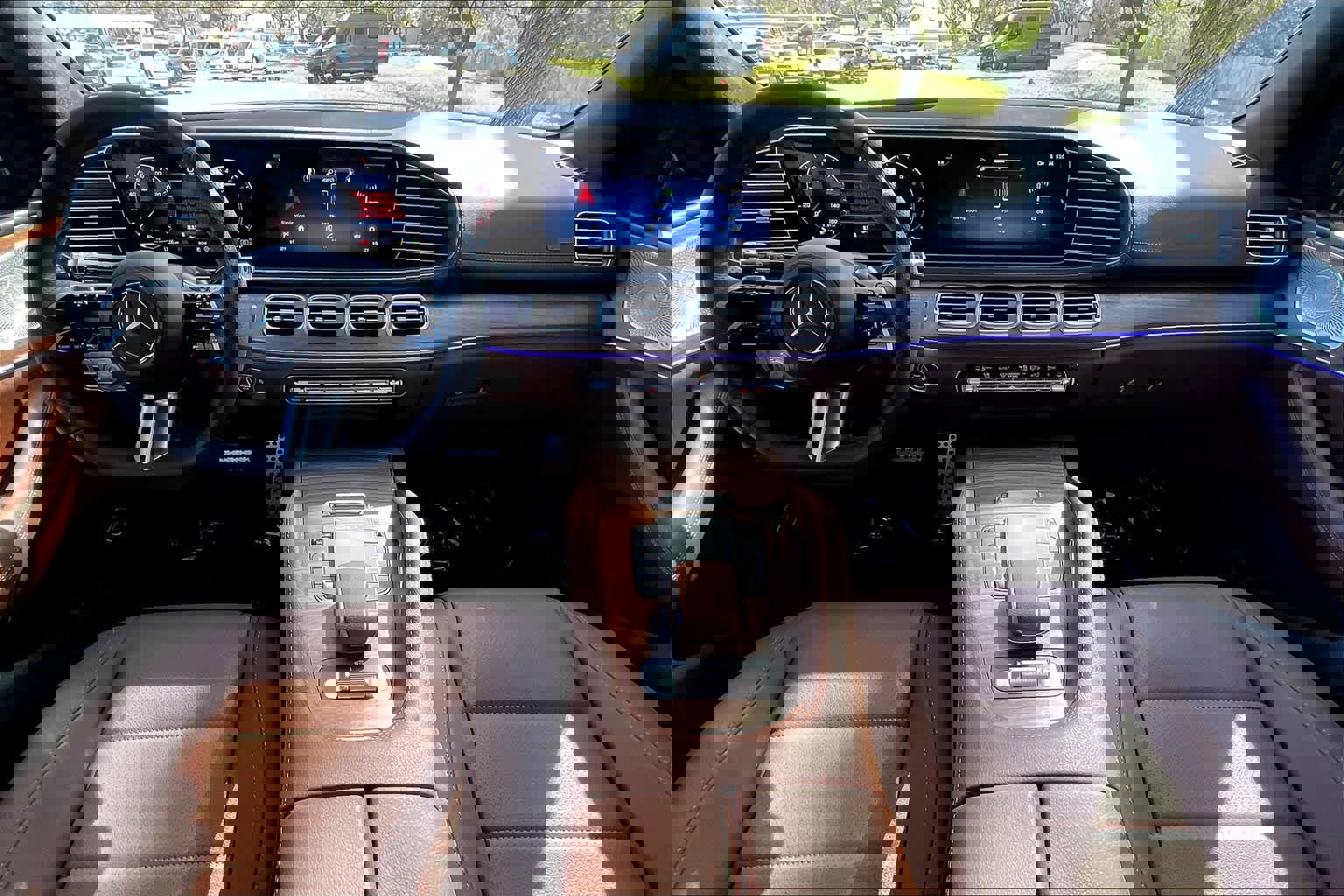 2025 Mercedes Benz GLS 450 4MATIC photo 18