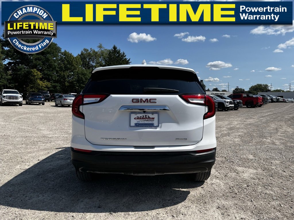 2023 Gmc Terrain SLE photo 3