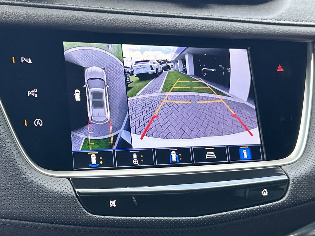 2025 Cadillac XT5 Sport photo 24