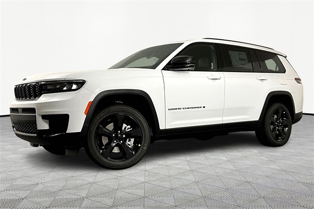 2025 Jeep Grand Cherokee L Altitude's photo