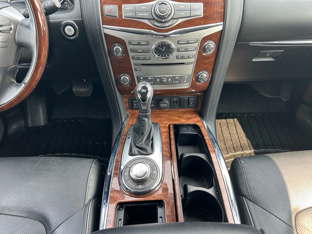 2018 Infiniti QX80 Base photo 14