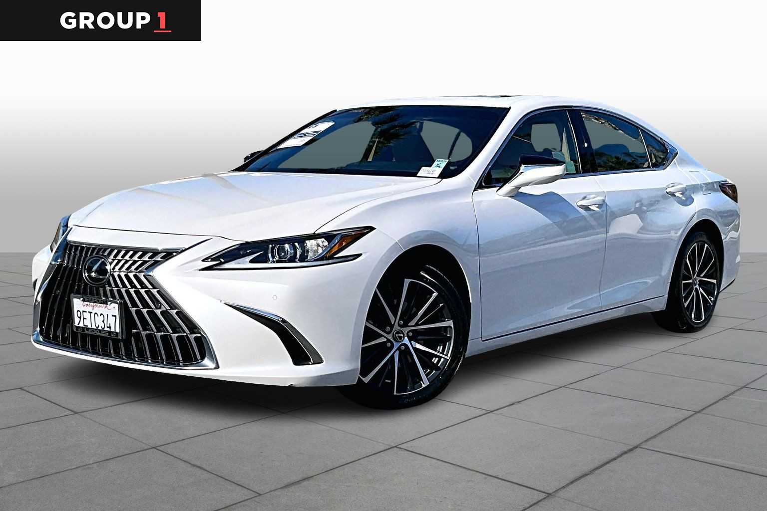 2023 Lexus ES 350's photo