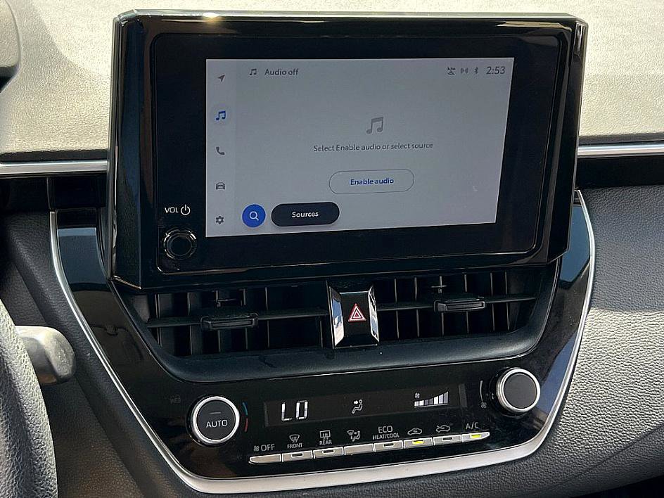 2024 Toyota Corolla LE photo 11