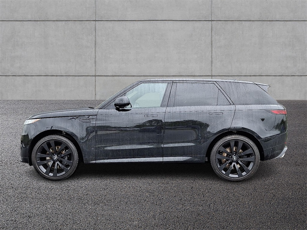 2025 Land Rover Range Rover Sport SE photo 2